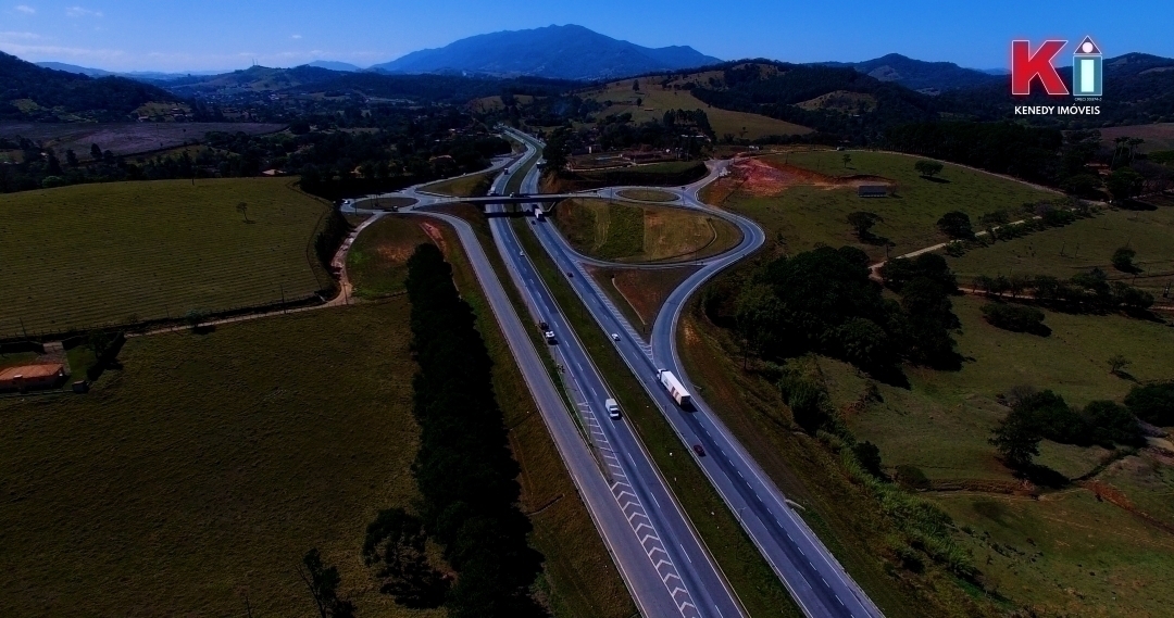 Loteamento e Condomínio à venda, 2500m² - Foto 1