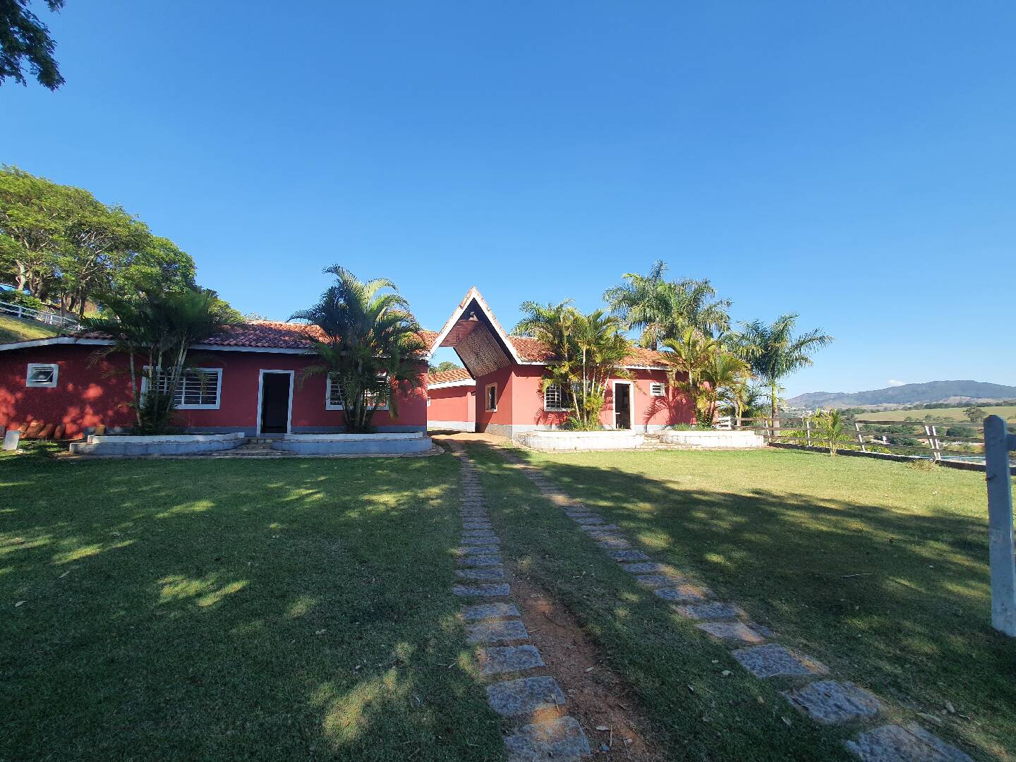 Fazenda à venda com 6 quartos, 1360m² - Foto 12