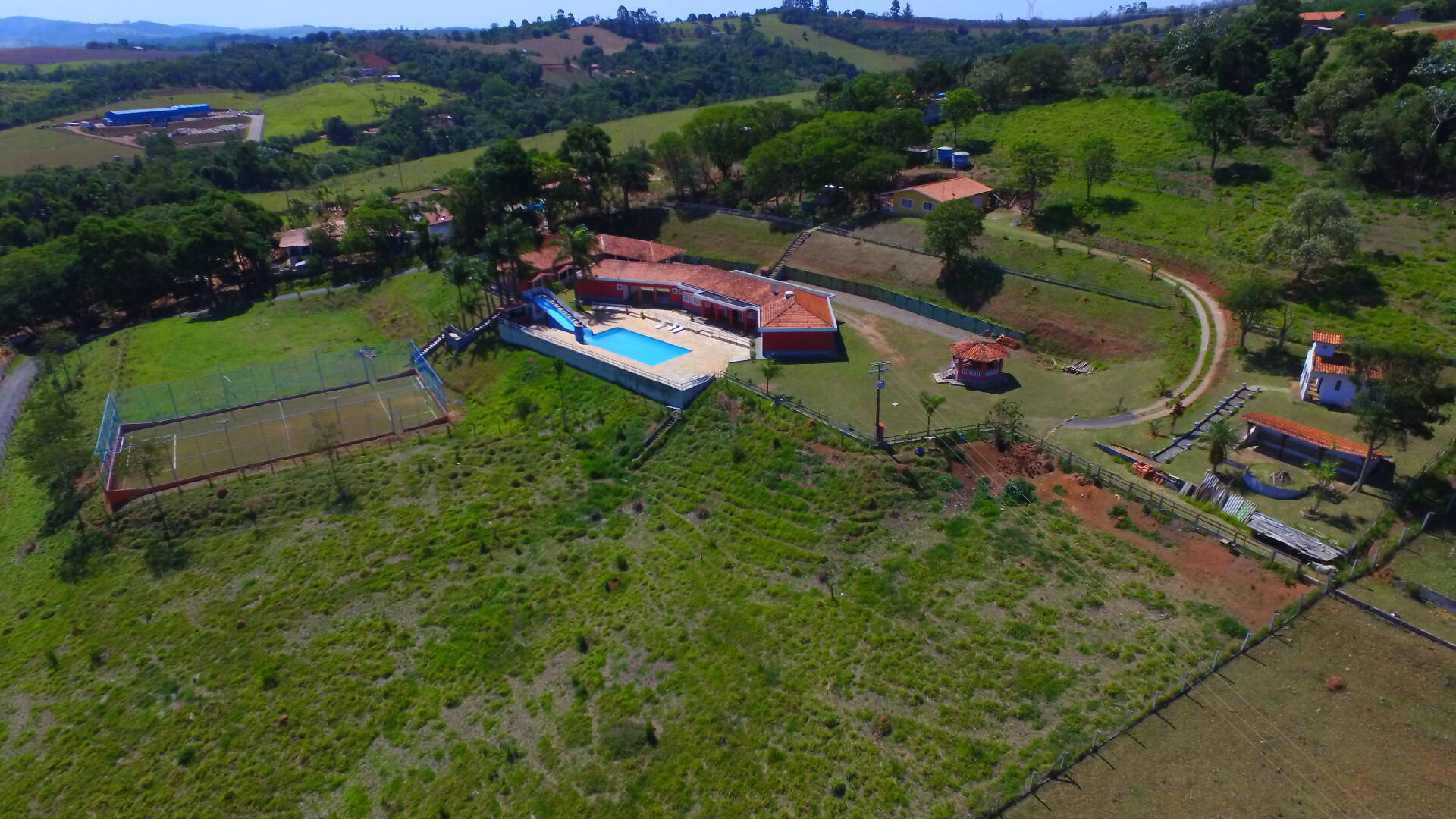 Fazenda à venda com 6 quartos, 1360m² - Foto 14