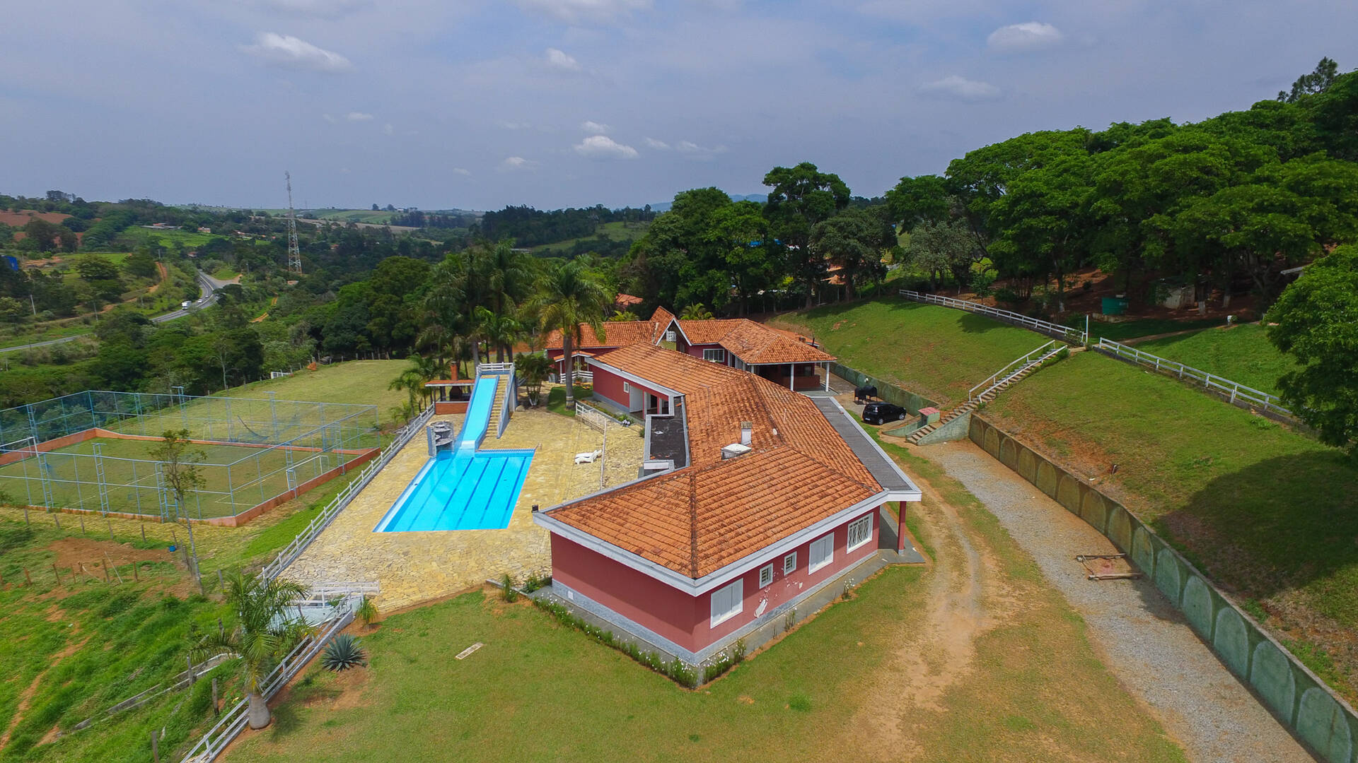 Fazenda à venda com 6 quartos, 1360m² - Foto 10