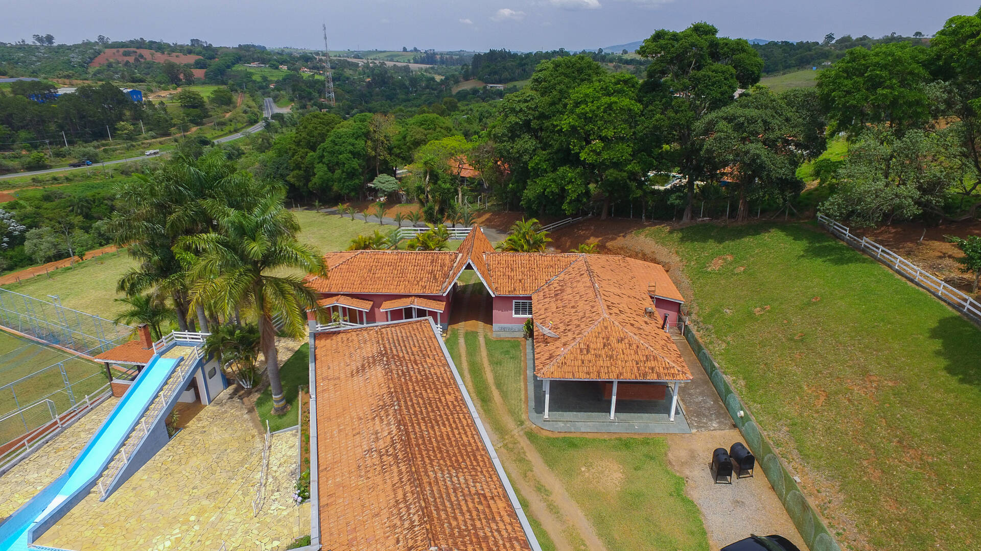 Fazenda à venda com 6 quartos, 1360m² - Foto 5