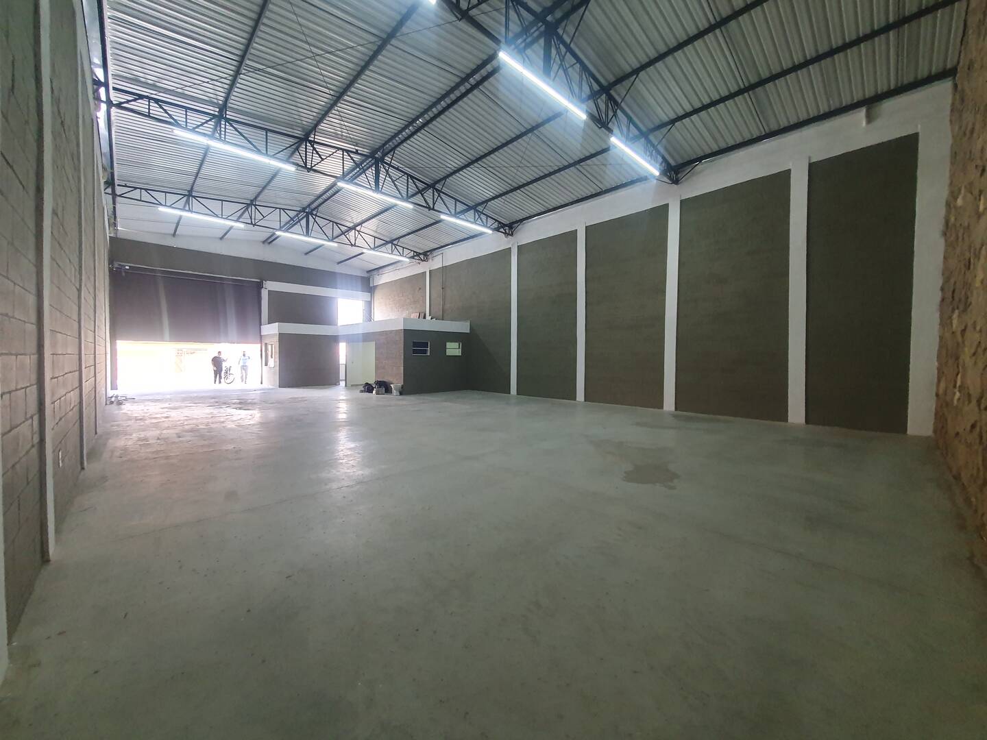 Depósito-Galpão-Armazém à venda e aluguel, 331m² - Foto 8