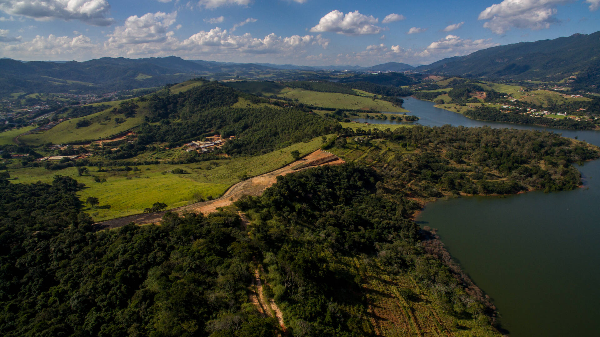 Terreno à venda, 2349m² - Foto 11