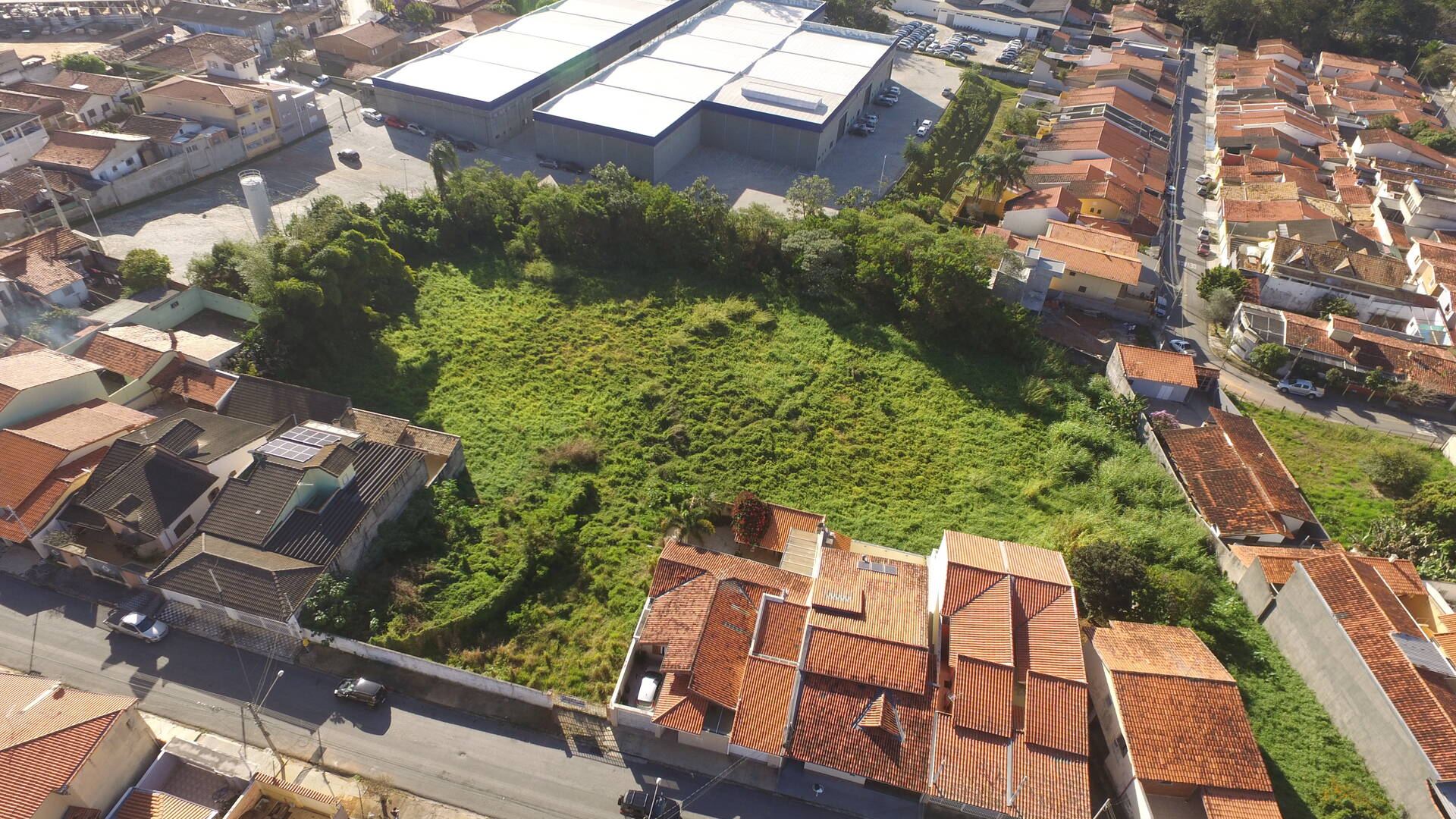 Terreno à venda, 5450m² - Foto 1