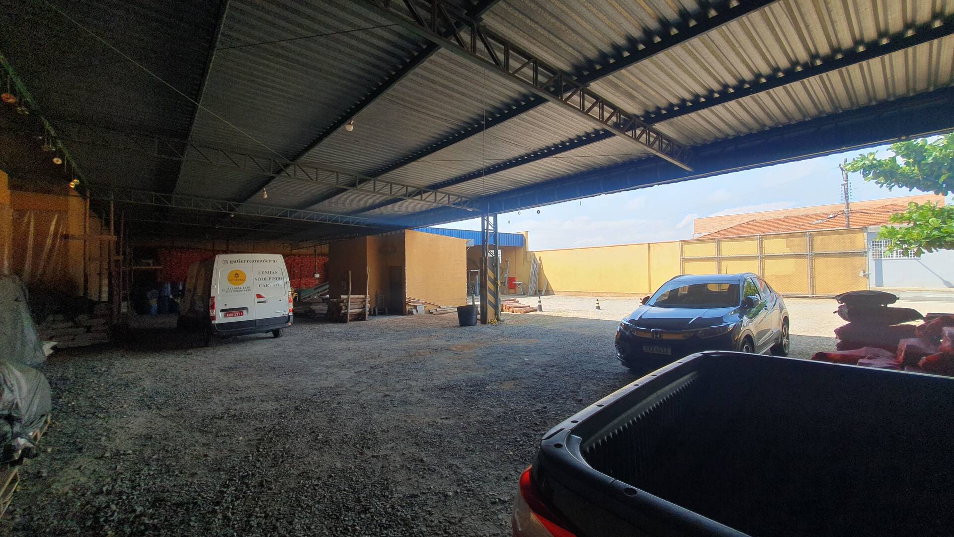 Depósito-Galpão-Armazém para alugar, 1237m² - Foto 2