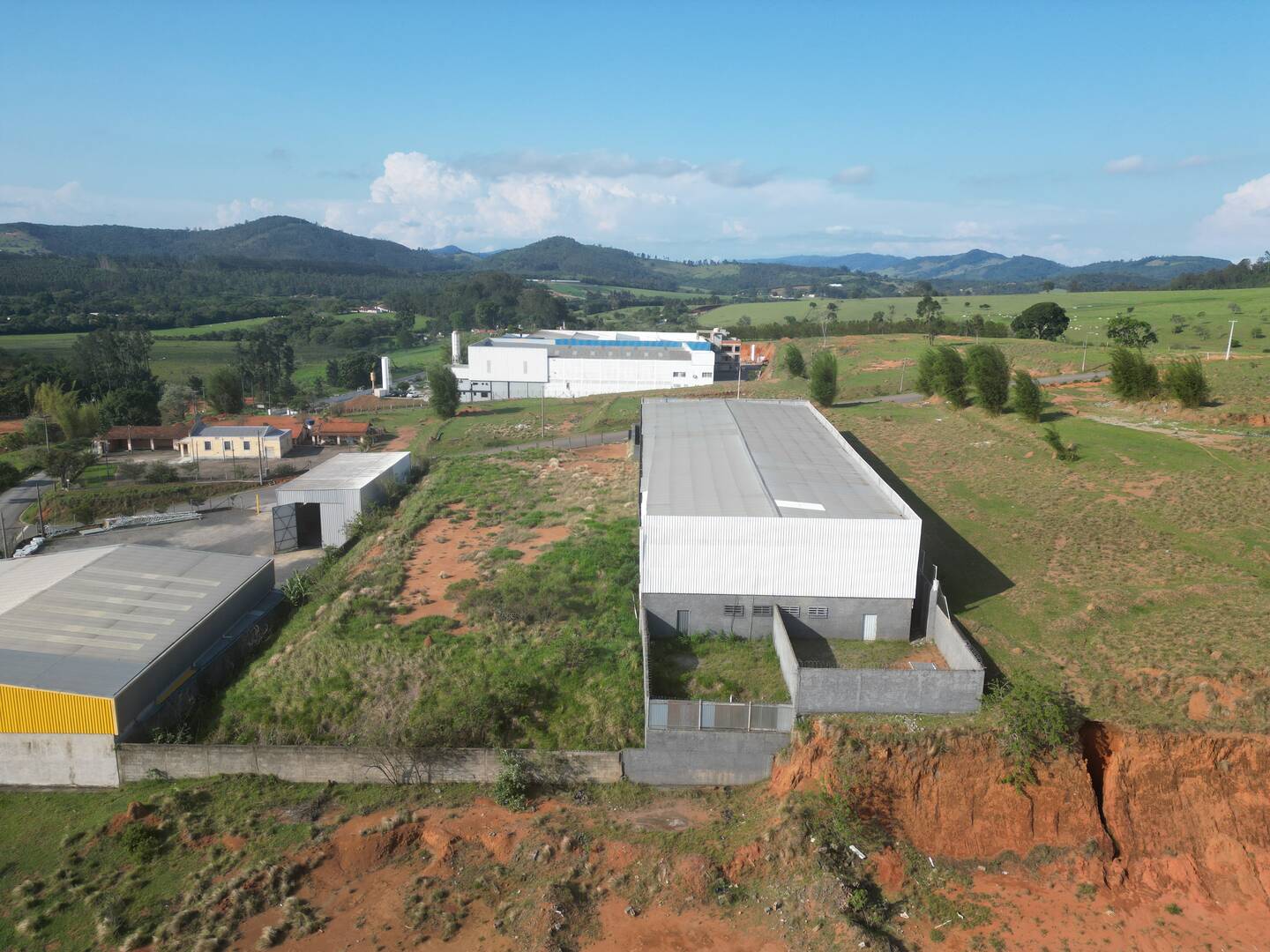 Depósito-Galpão-Armazém à venda e aluguel, 1800m² - Foto 7