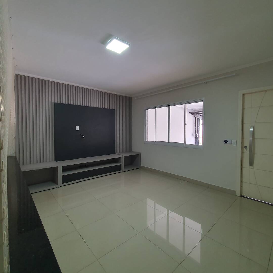 Casa à venda com 2 quartos, 150m² - Foto 7