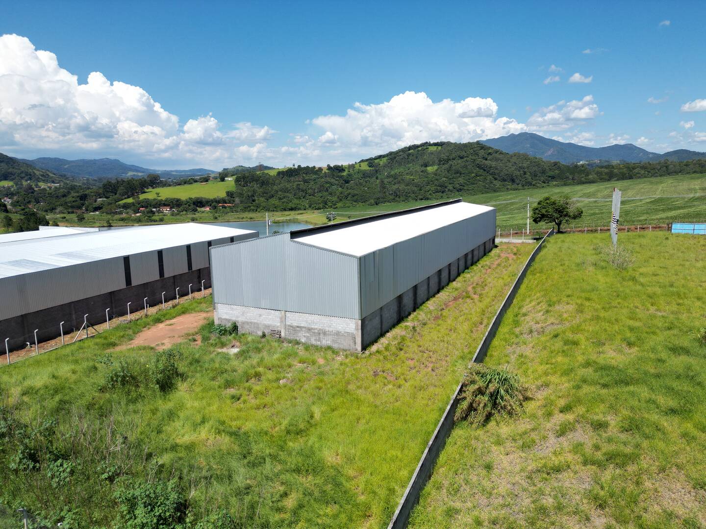 Depósito-Galpão-Armazém para alugar, 2500m² - Foto 5