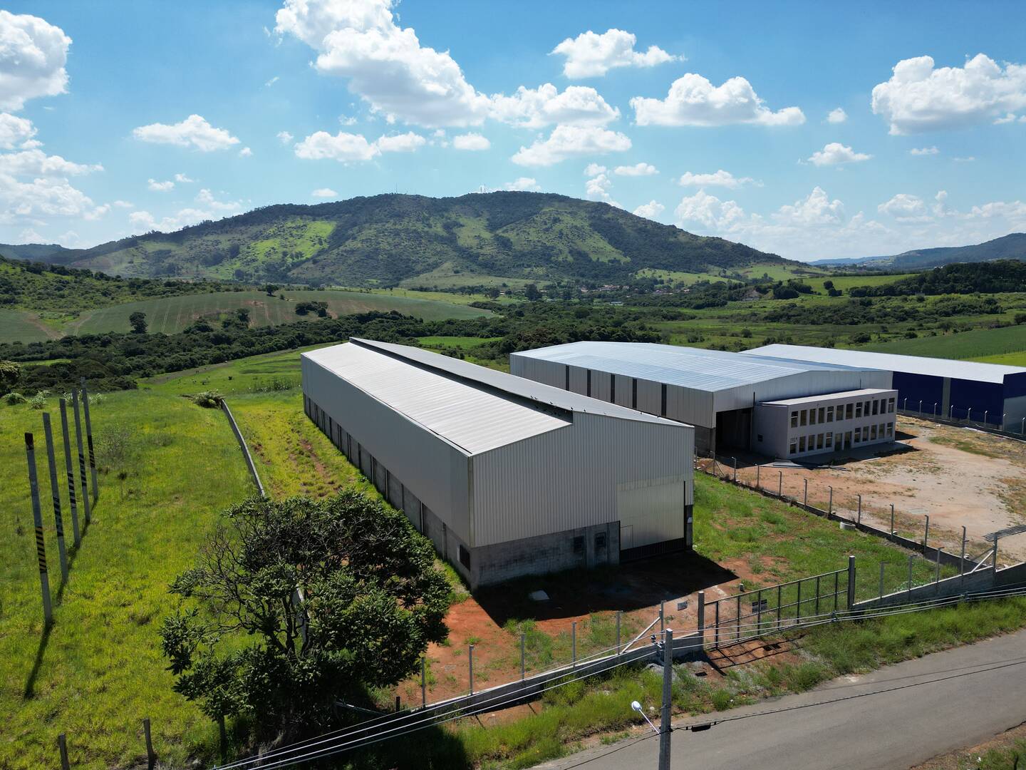 Depósito-Galpão-Armazém para alugar, 2500m² - Foto 3